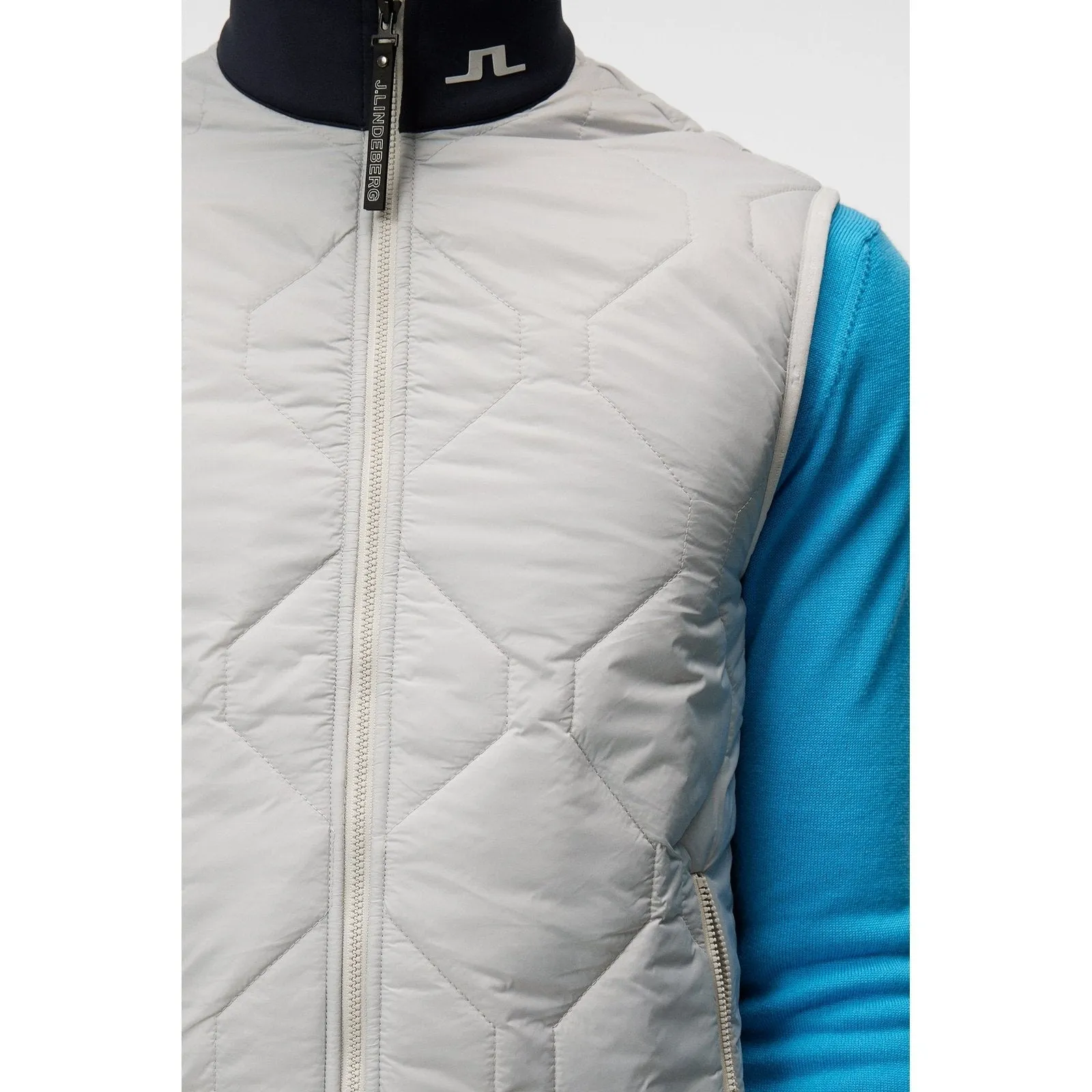 J. Lindeberg Quilt Hybrid Golf Vest AMOW09220